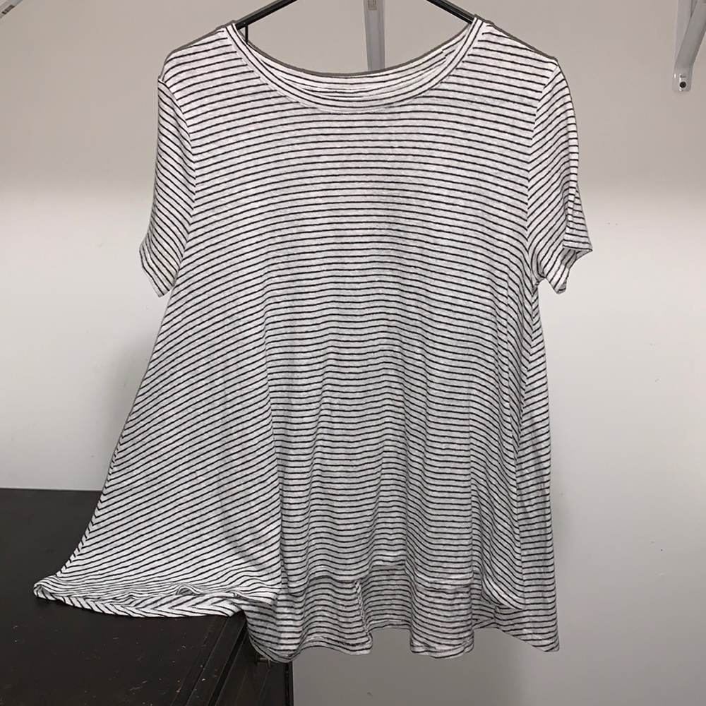 Striped short sleeve shirt